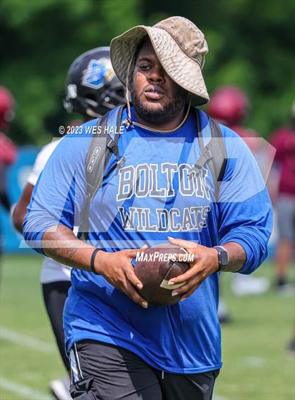Thumbnail 1 in Blytheville vs Bolton (U of Memphis 7v7) photogallery.