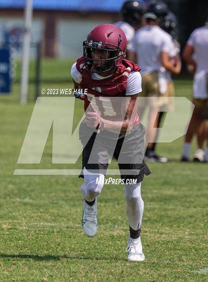 Thumbnail 3 in Blytheville vs Bolton (U of Memphis 7v7) photogallery.