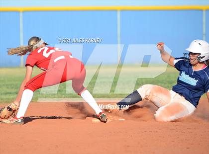 Thumbnail 2 in Arbor View @ Centennial (NIAA 5A 2nd Round Playoff) photogallery.