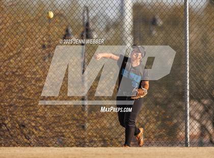 Thumbnail 1 in Silverado @ Spring Valley photogallery.