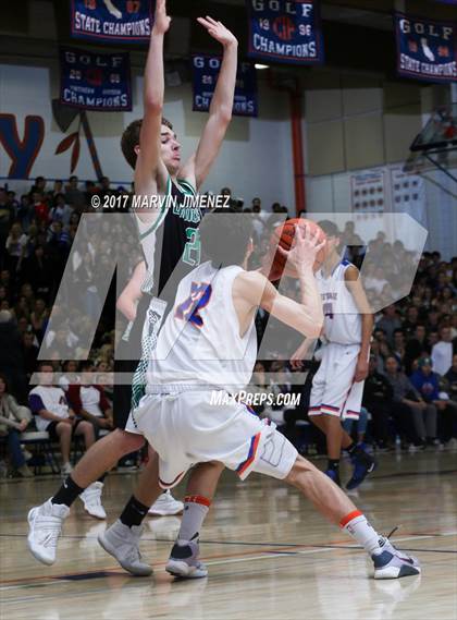 Thumbnail 2 in Westlake vs Thousand Oaks photogallery.