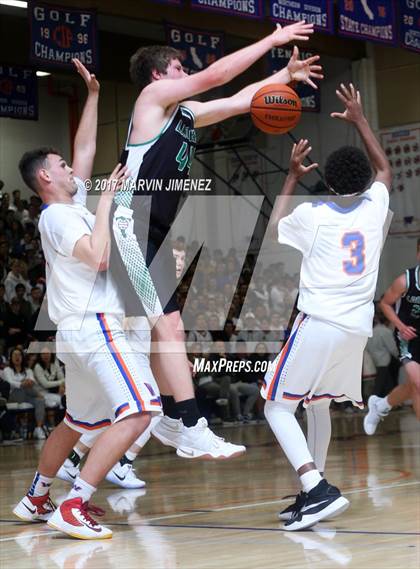 Thumbnail 1 in Westlake vs Thousand Oaks photogallery.