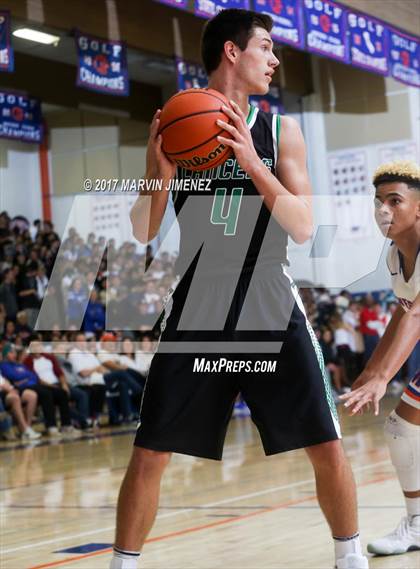 Thumbnail 3 in Westlake vs Thousand Oaks photogallery.