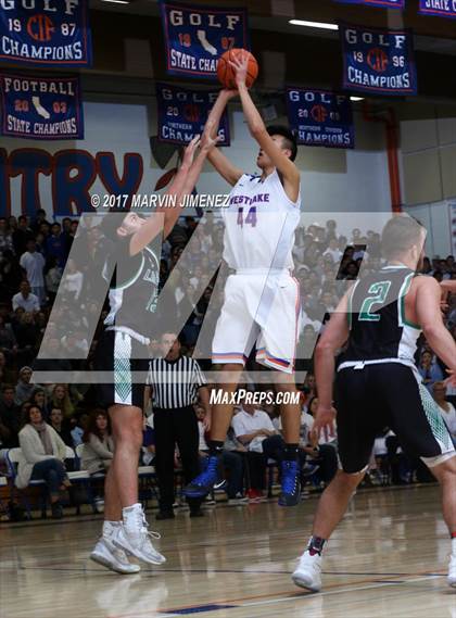 Thumbnail 3 in Westlake vs Thousand Oaks photogallery.