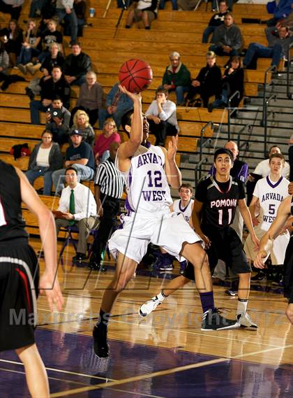 Thumbnail 3 in Pomona @ Arvada West photogallery.