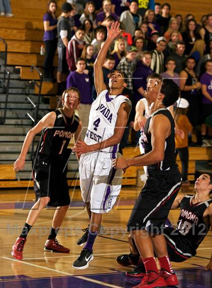 Thumbnail 2 in Pomona @ Arvada West photogallery.