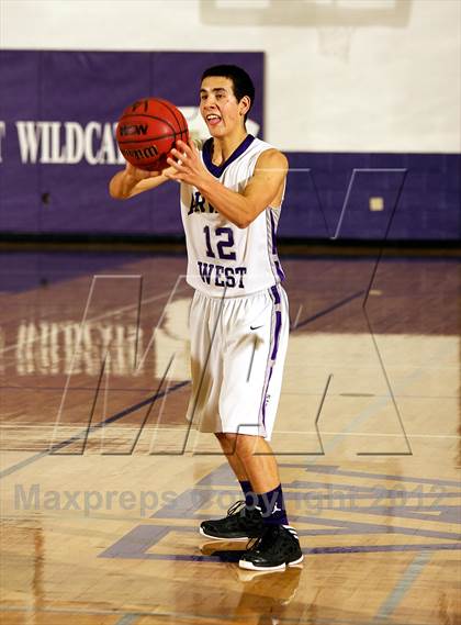 Thumbnail 2 in Pomona @ Arvada West photogallery.
