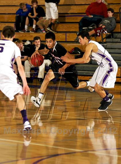 Thumbnail 1 in Pomona @ Arvada West photogallery.