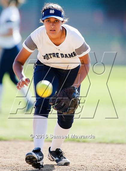 Thumbnail 1 in  Notre Dame (SO)  @ Harvard-Westlake photogallery.