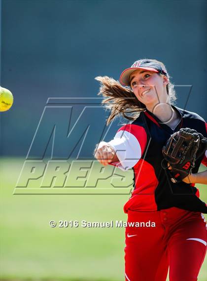 Thumbnail 1 in  Notre Dame (SO)  @ Harvard-Westlake photogallery.