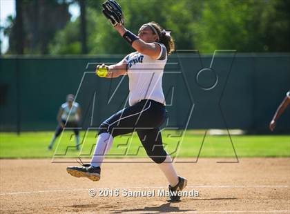 Thumbnail 1 in  Notre Dame (SO)  @ Harvard-Westlake photogallery.