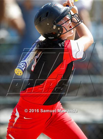 Thumbnail 1 in  Notre Dame (SO)  @ Harvard-Westlake photogallery.