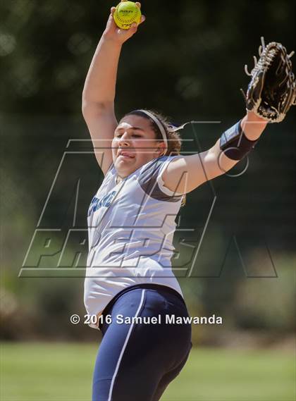 Thumbnail 1 in  Notre Dame (SO)  @ Harvard-Westlake photogallery.