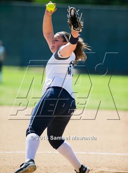 Thumbnail 1 in  Notre Dame (SO)  @ Harvard-Westlake photogallery.