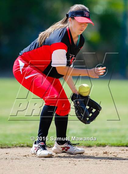 Thumbnail 3 in  Notre Dame (SO)  @ Harvard-Westlake photogallery.