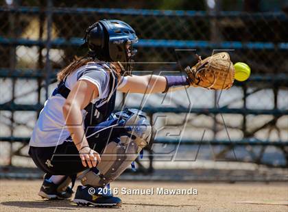 Thumbnail 1 in  Notre Dame (SO)  @ Harvard-Westlake photogallery.