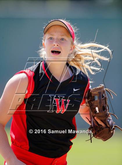 Thumbnail 3 in  Notre Dame (SO)  @ Harvard-Westlake photogallery.