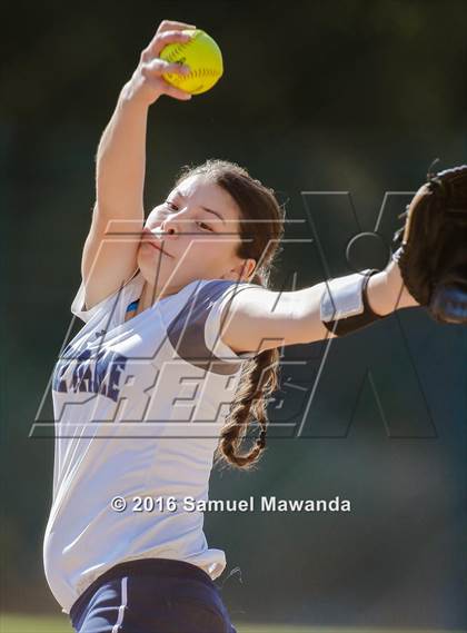 Thumbnail 1 in  Notre Dame (SO)  @ Harvard-Westlake photogallery.