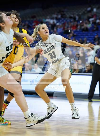 Thumbnail 1 in Cedar Park vs. Memorial (UIL 5A State Final) photogallery.