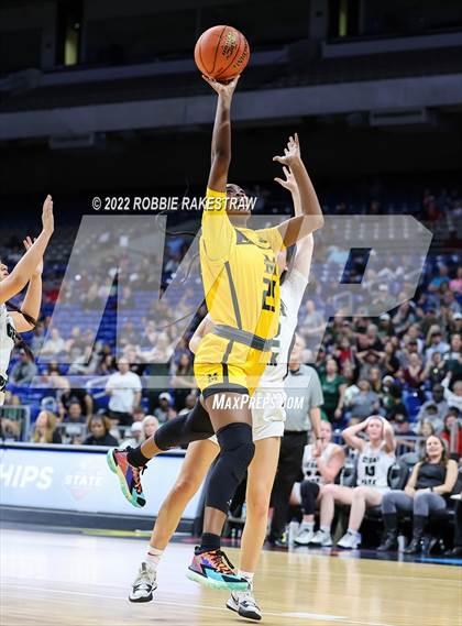 Thumbnail 2 in Cedar Park vs. Memorial (UIL 5A State Final) photogallery.