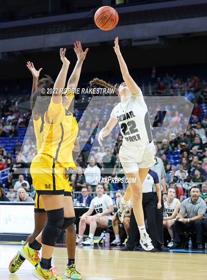 Thumbnail 3 in Cedar Park vs. Memorial (UIL 5A State Final) photogallery.
