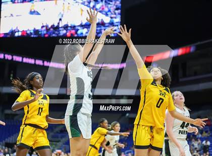 Thumbnail 3 in Cedar Park vs. Memorial (UIL 5A State Final) photogallery.
