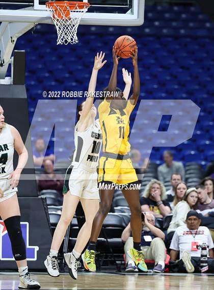 Thumbnail 3 in Cedar Park vs. Memorial (UIL 5A State Final) photogallery.