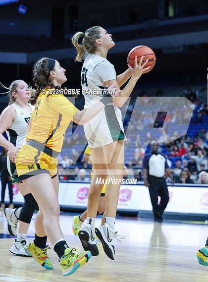 Thumbnail 2 in Cedar Park vs. Memorial (UIL 5A State Final) photogallery.