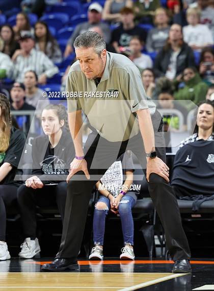 Thumbnail 2 in Cedar Park vs. Memorial (UIL 5A State Final) photogallery.
