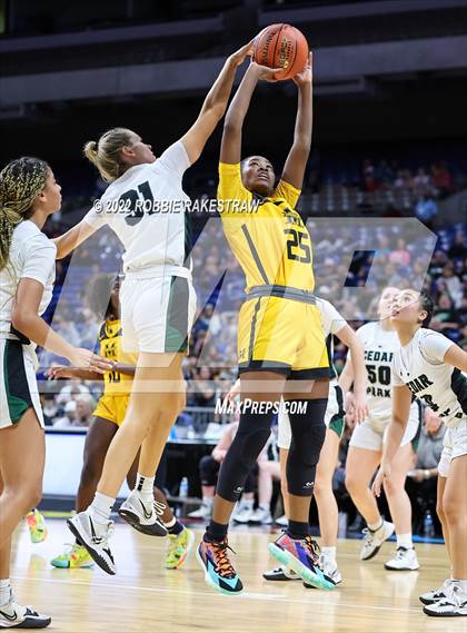 Thumbnail 2 in Cedar Park vs. Memorial (UIL 5A State Final) photogallery.