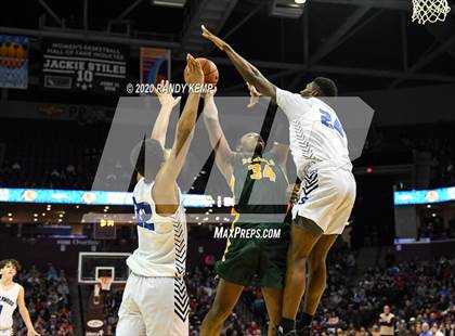 Thumbnail 2 in Greensboro Day School vs Greenwood (Bass Pro Shop Tournament of Champions) photogallery.
