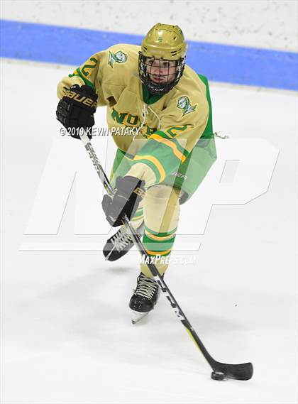 Thumbnail 1 in Notre Dame, WH vs. Fairfield Prep (CIAC D1 Final) photogallery.