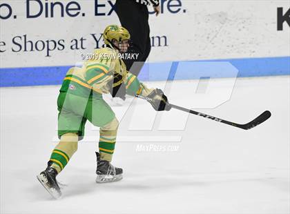 Thumbnail 2 in Notre Dame, WH vs. Fairfield Prep (CIAC D1 Final) photogallery.