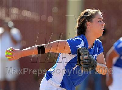 Thumbnail 2 in Presentation vs. Burlingame (CIF CCS D2 Semifinal) photogallery.