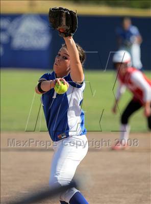 Thumbnail 3 in Presentation vs. Burlingame (CIF CCS D2 Semifinal) photogallery.