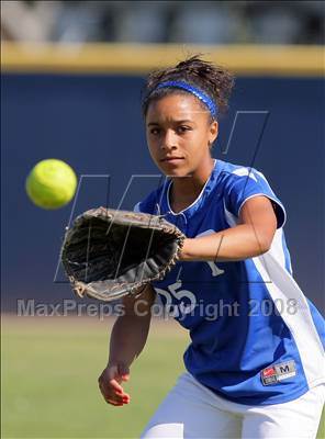 Thumbnail 1 in Presentation vs. Burlingame (CIF CCS D2 Semifinal) photogallery.