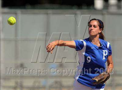 Thumbnail 3 in Presentation vs. Burlingame (CIF CCS D2 Semifinal) photogallery.