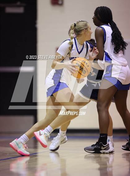 Thumbnail 3 in Mullen @ Grandview photogallery.