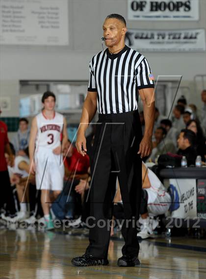 Thumbnail 1 in Rainier Beach vs. Harvard-Westlake (MaxPreps Holiday Classic) photogallery.