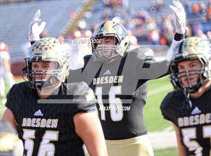 Thumbnail 3 in Greenback vs. Dresden (TSSAA Division I Class 1A Final)  photogallery.