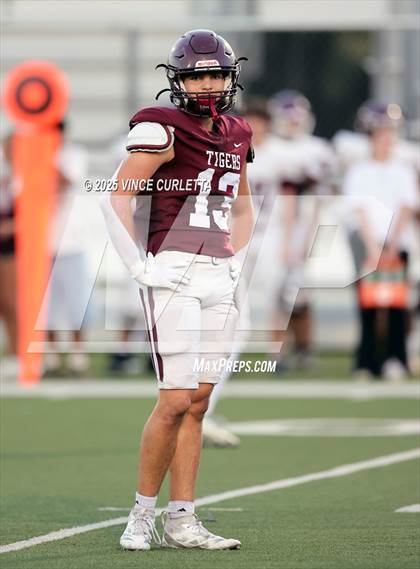 Thumbnail 1 in JV: Austin @ Dripping Springs photogallery.