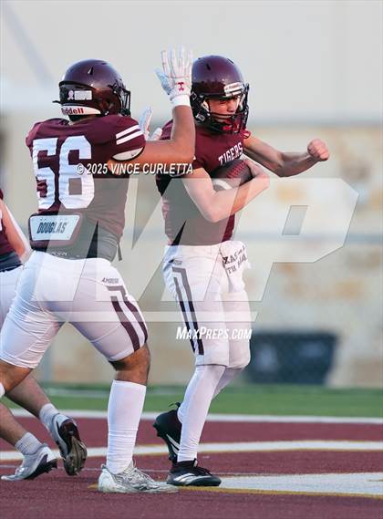 Thumbnail 3 in JV: Austin @ Dripping Springs photogallery.