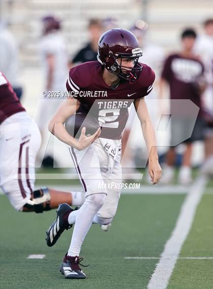 Thumbnail 1 in JV: Austin @ Dripping Springs photogallery.