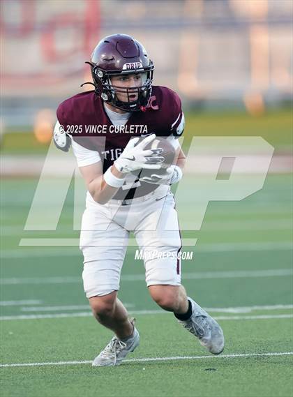 Thumbnail 3 in JV: Austin @ Dripping Springs photogallery.