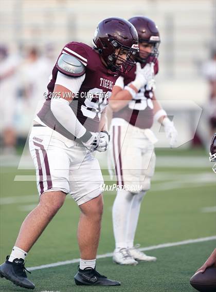 Thumbnail 1 in JV: Austin @ Dripping Springs photogallery.