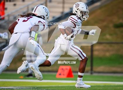 Thumbnail 1 in Harper Woods @  Stoney Creek photogallery.