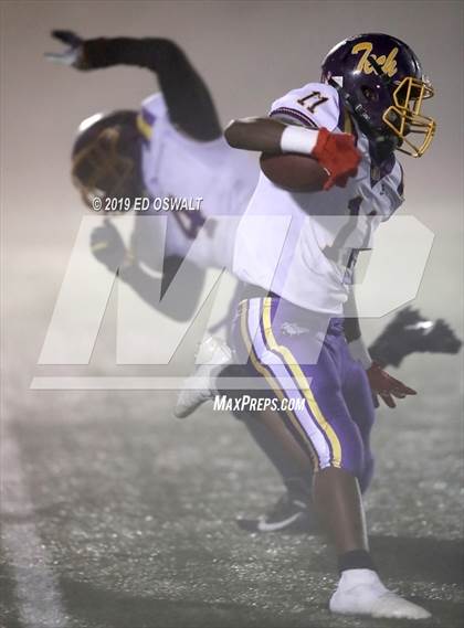 Thumbnail 2 in Oakland Tech @ Skyline (CIF Oakland Section Semifinal) photogallery.