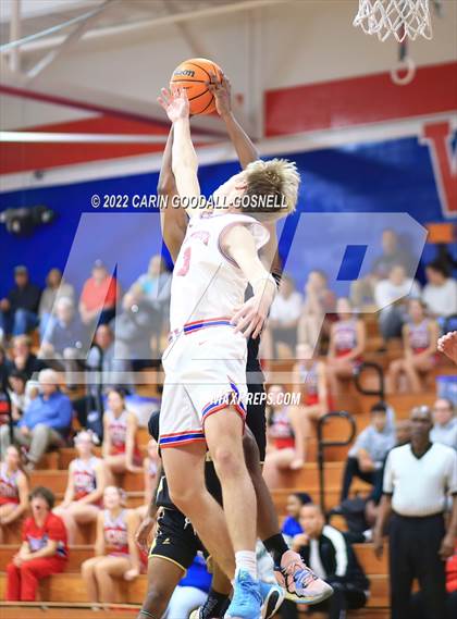Thumbnail 3 in Kinston @ West Carteret photogallery.