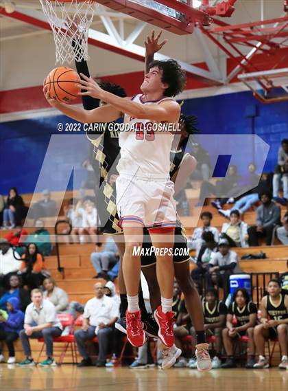 Thumbnail 2 in Kinston @ West Carteret photogallery.