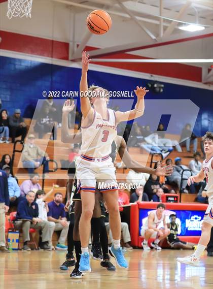 Thumbnail 1 in Kinston @ West Carteret photogallery.